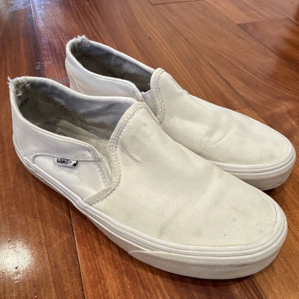 Vans White Canvas Slip-On Unisex Adults Casual Shoes size 7